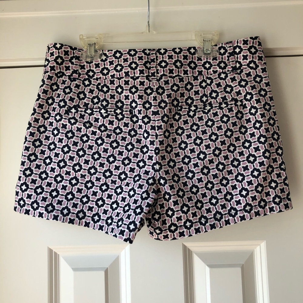 ⭐️ LOFT Riviera Shorts - Picture 2 of 2